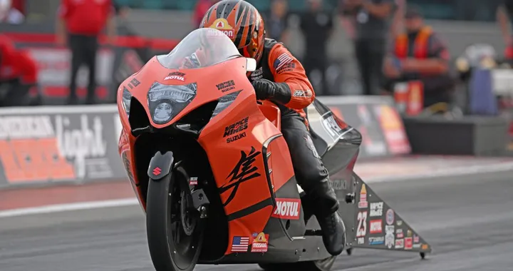 Pro Stock Motorcycle: record, velocità e duelli millimetrici al 4-Wide Nationals