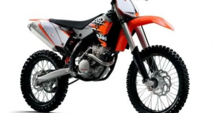 KTM: Svelati i dettagli della gamma EXC e SX 2010