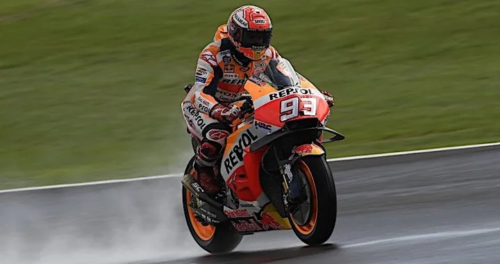 MotoGP Silverstone 2018: gara cancellata