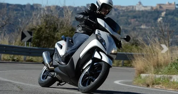 Peugeot Geopolis 300R 2014: caratteristiche e prezzi