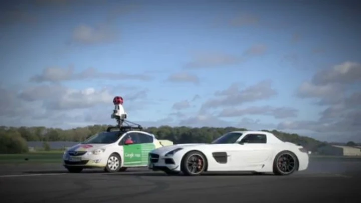 Top Gear: sul circuito arriva l'Opel Astra di Google Street View