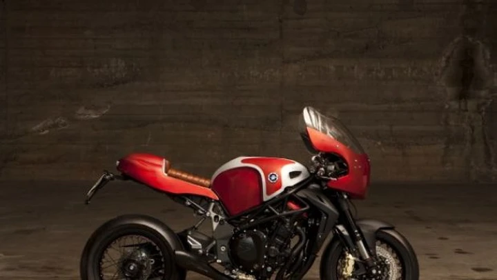 Officine GP Design: Phatos, Special su base MV Brutale 1090R 2012
