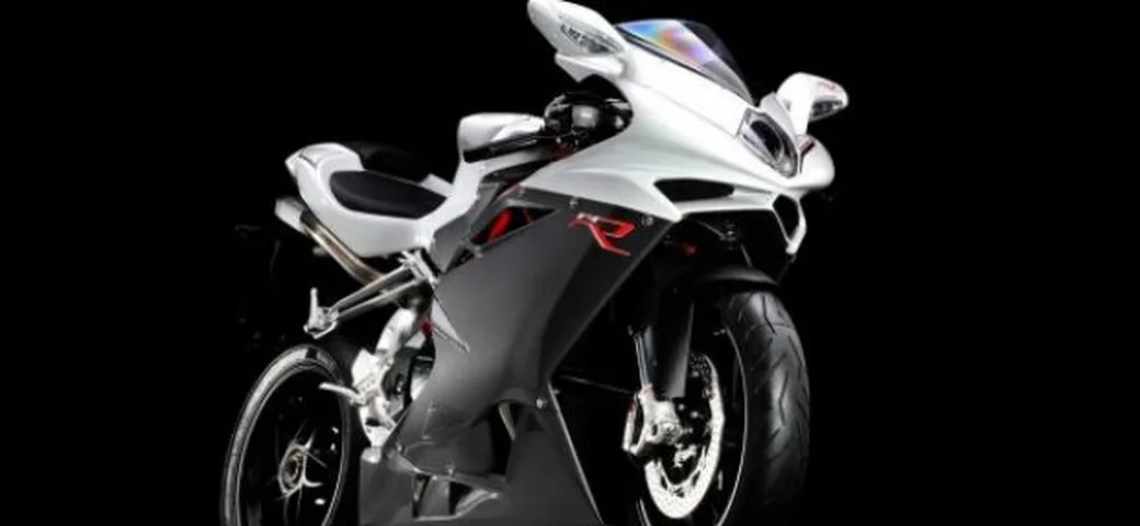 MV Agusta F4 R Corsa Corta 2012: 195 CV per 18.800 euro