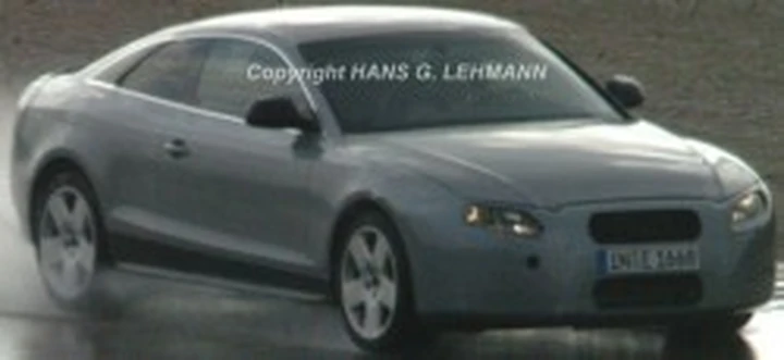 Audi A5, ancora foto spia