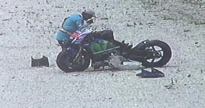 MotoGP Test Sepang 2015, Day 4: Lorenzo e Dovizioso a terra con le Michelin [Update e Foto]