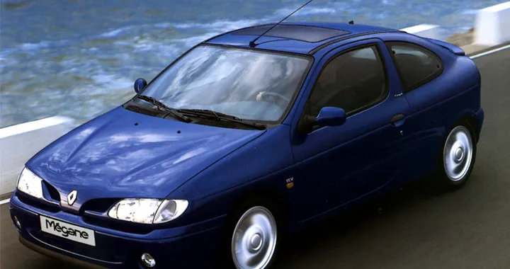 L'indimenticata Renault Mégane Coach, la coupé dal cuore Williams