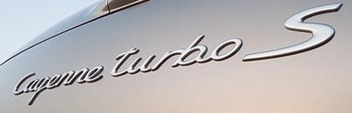 Porsche Cayenne: 1,5 km/l a 270 all'ora