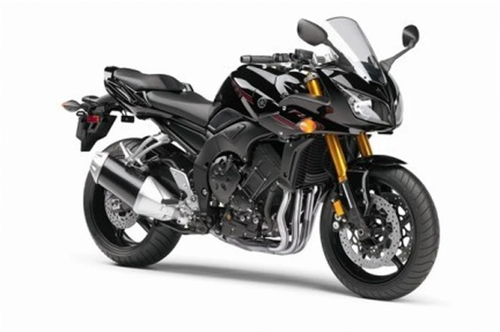 FZ1 e Fazer sbarcano in Giappone