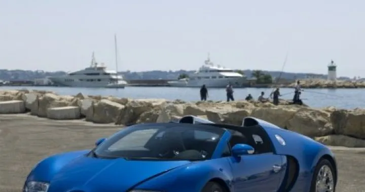 Parte la produzione della Bugatti Veyron Grand Sport