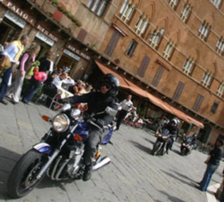 Terre di Siena Ride Yamaha