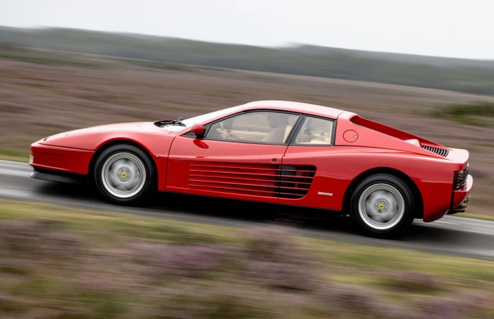 Ferrari Testarossa: all'asta quella appartenuta a Nigel Mansell