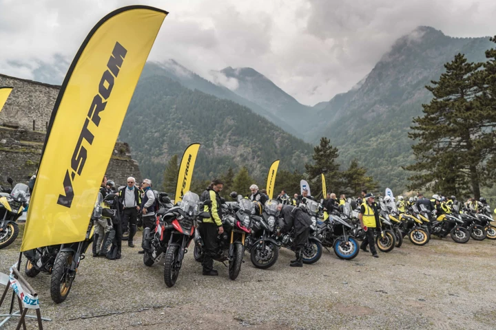 Suzuki V-Strom Day: dopo il grande successo della prima edizione, si replica nel 2022