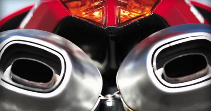 Desmosound, l’inconfondibile suono del bicilindrico a L