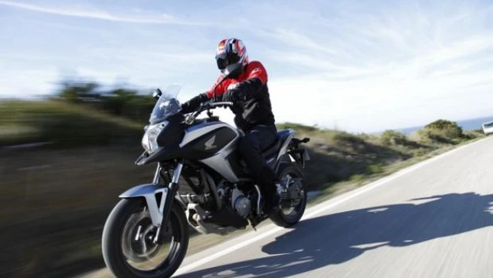 Honda NC700X 2012: il TEST di Motoblog