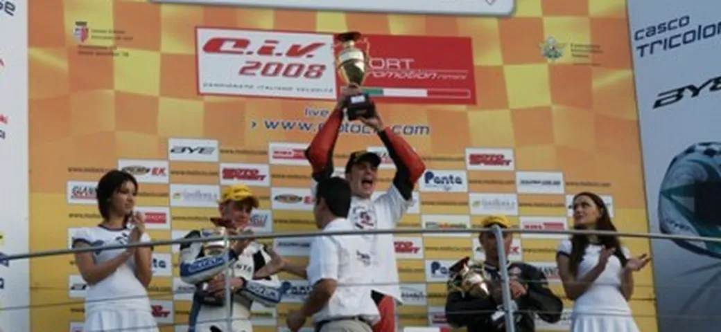 Luca Scassa e MV Agusta Campioni Italiani Superbike 2008