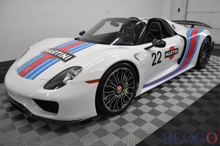 Porsche 918 Martini: su eBay a 1.7 milioni di euro