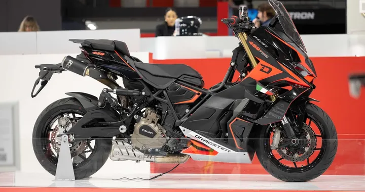 Italjet Dragster 459 Twin e Roadster: novità a EICMA 2025