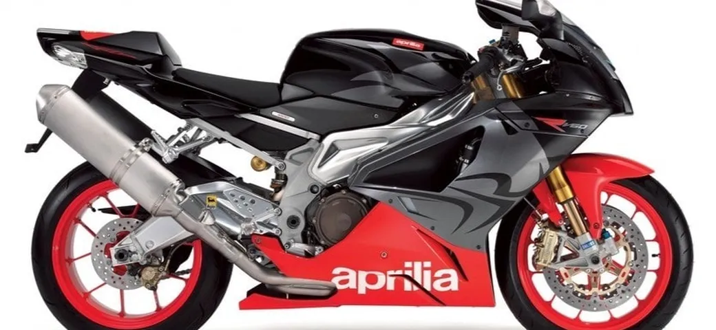 Dopo 15 Anni, la RSV1000 potrebbe rivivere: cosa bolle in pentola per Aprilia?