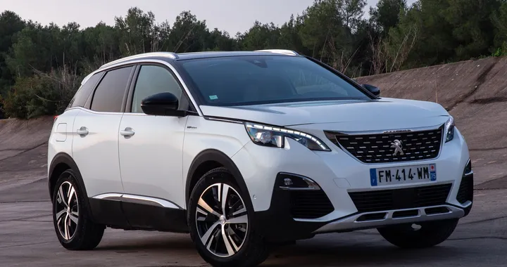 Peugeot 3008: indiscrezioni su restyling e nuova generazione