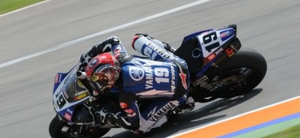 WSBK ad Assen: Ben Spies insegue, Haga san tenta la fuga