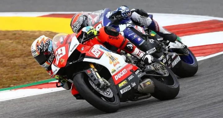 STK1000 Misano: Jezek davanti a Savadori nel Day-1