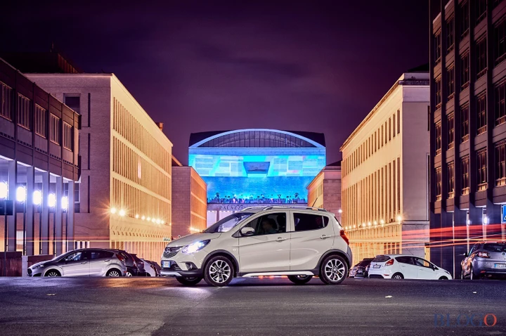Opel Karl Rocks 1.0 75 CV: prova su strada [Video]