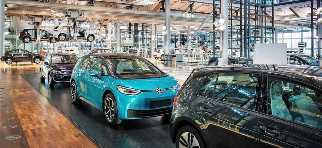 Volkswagen dice addio ad e-Golf per fare posto a ID.3