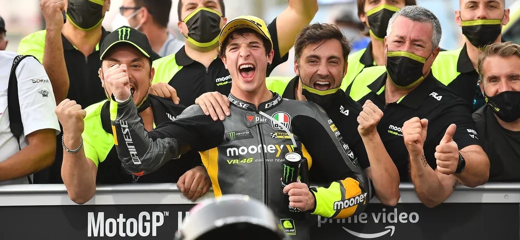 Moto2, Vietti domina in Qatar: 
