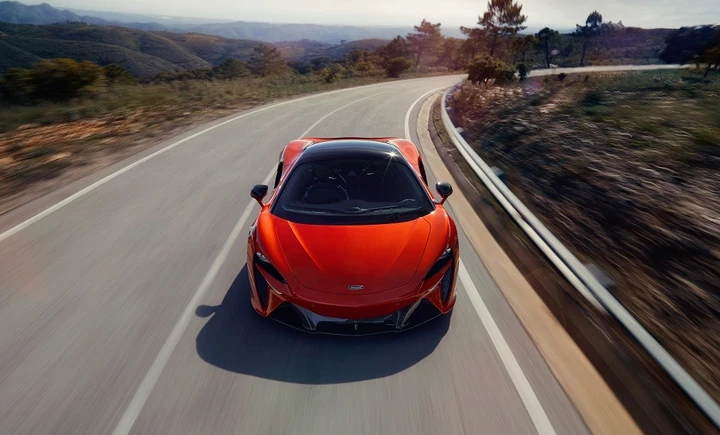 McLaren Artura: anteprima nazionale al Milano Monza Motor Show 2021