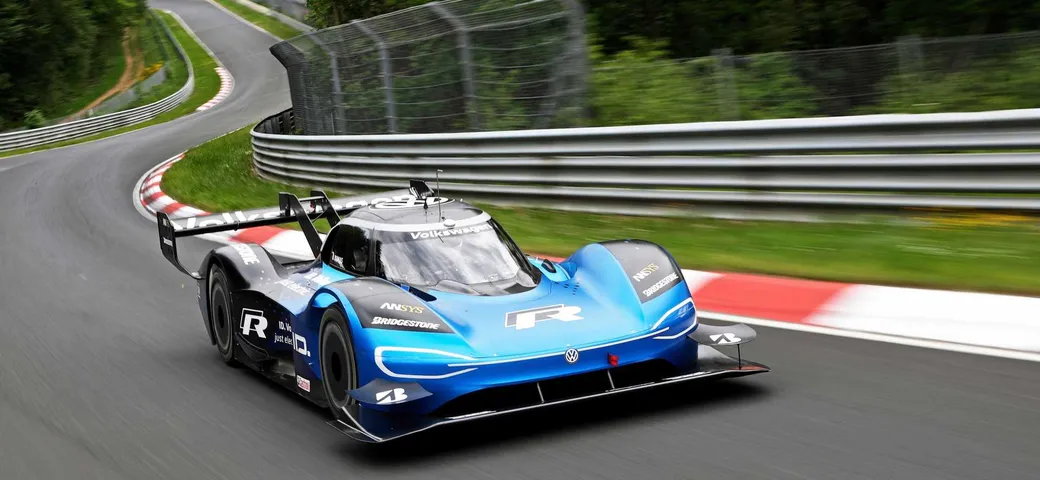 Volkswagen dice addio al motorsport