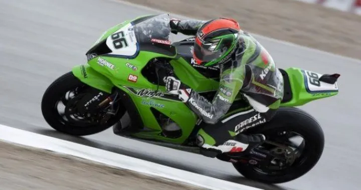 SBK, Misano: incredibile Superpole di Tom Sykes!