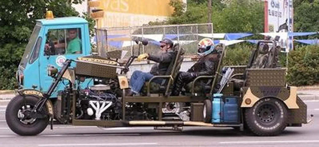 Goliath: la moto 