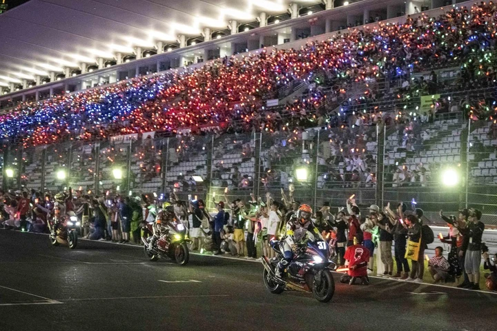 ingrandisci immagine