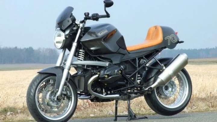 BMW R 1200 CR-T by Metisse