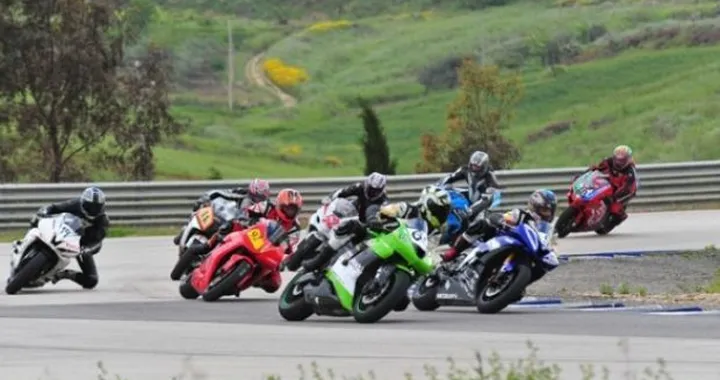 Trofeo del Mediterraneo 2010, gare combattute a Racalmuto con record di piloti e pubblico