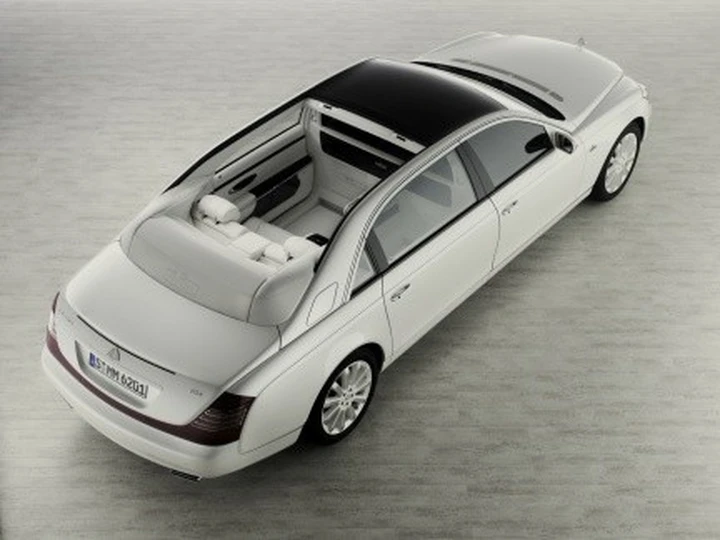 Maybach 62 Landaulet: superlusso en plein air per un milione di Euro