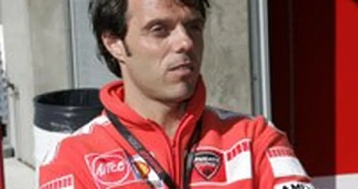 Loris Capirossi correrà a Valencia