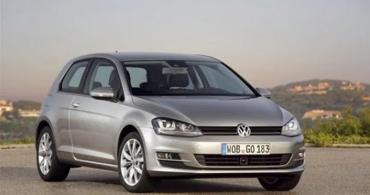 Volkswagen Golf: nuovi motori, trazione integrale e Driver Assistance Pack