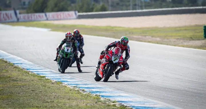 SBK Estoril 2020: Davies lascia Ducati con una vittoria in Gara 2