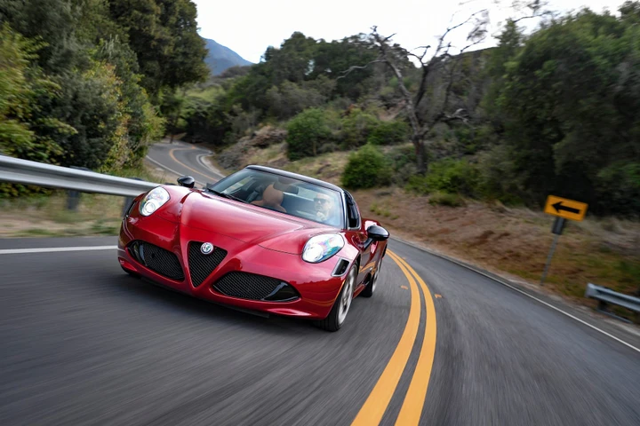 Alfa Romeo 4C 33 Stradale Tributo: 15 esemplari per l’Australia