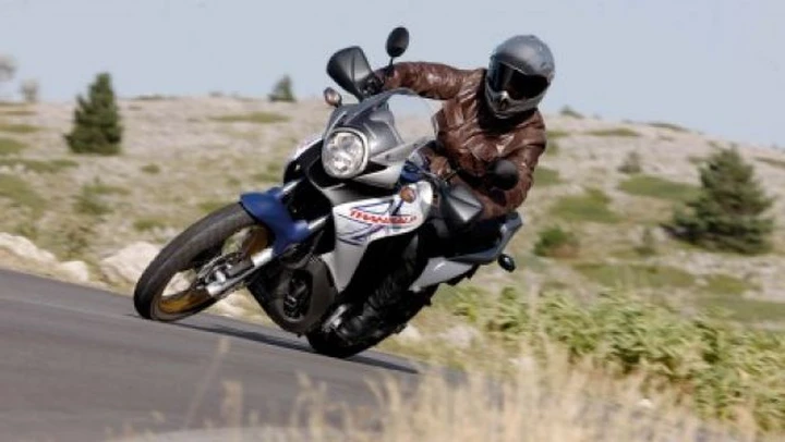 Test Honda XL700V Transalp, la storia infinita