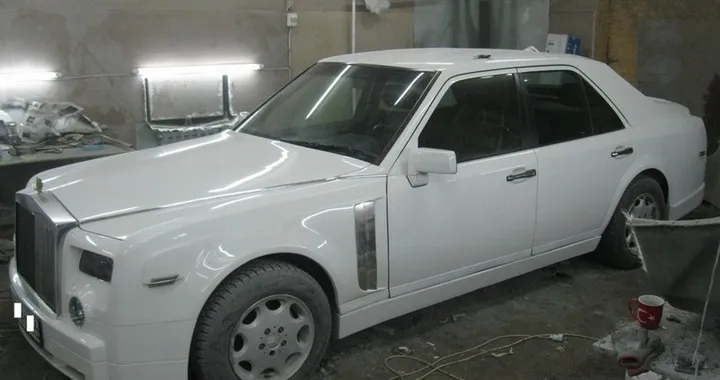 La vecchia Classe E diventa una Rolls-Royce