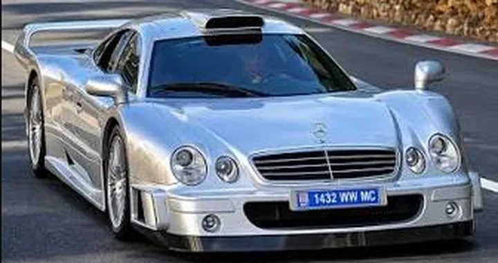 Toto Wolff a Monaco con una Mercedes CLK GTR da oltre 10 milioni di dollari