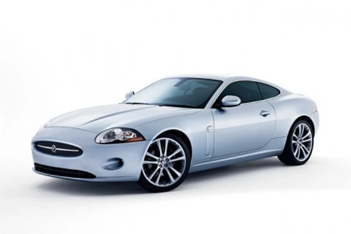 Nuova Jaguar XK 3.5 V8 Coupè