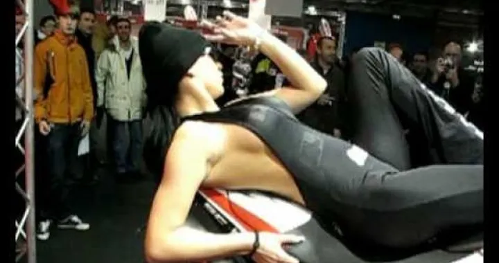 A Verona, il kamasutra si fa anche in moto