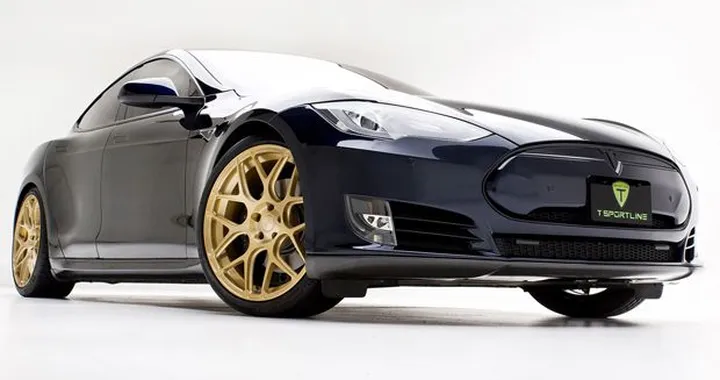 La Tesla Model S più costosa al Mondo