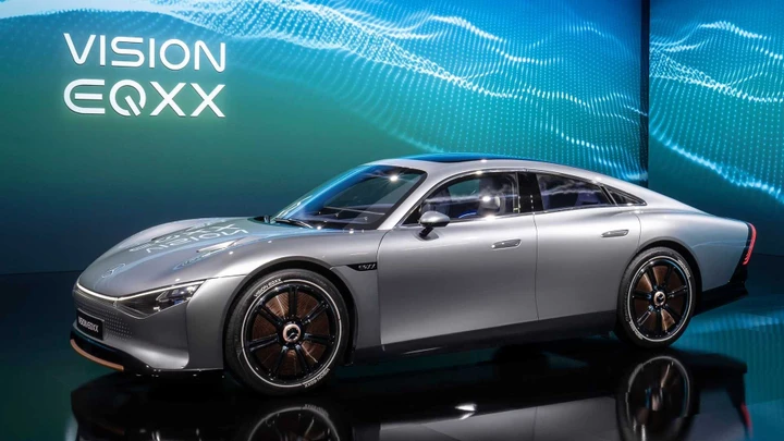 Mercedes EQXX, svelata l’auto elettrica con 1000 km di autonomia