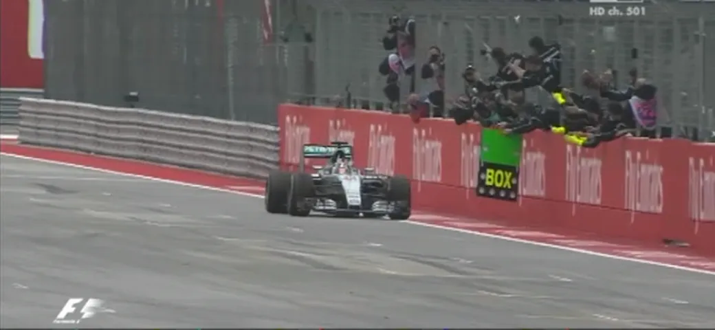 F1 GP Usa 2015, la gara: Hamilton primo, è successo mondiale!