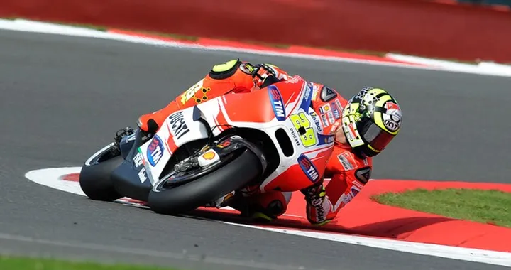 Iannone: "a Misano siamo competitivi"