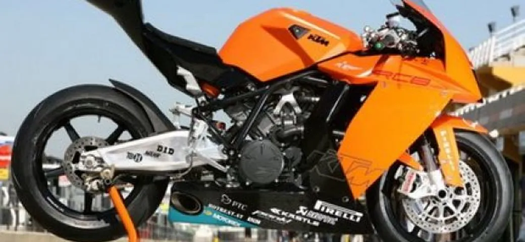 Team Go Eleven e KTM insieme nel mondiale Superstock